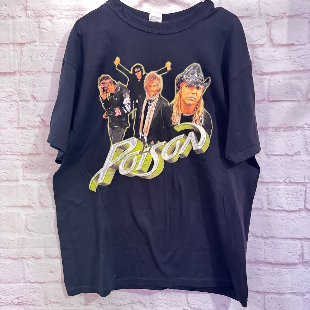 Poison 2007 Tour Shirt sz L black band tee Size tag Tour shirt Heavy metal